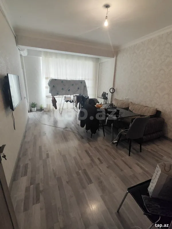 Kirayə verilir 2 otaqlı yeni tikili 65 m²