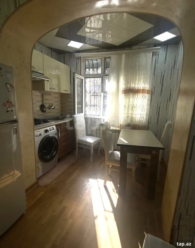 Kirayə verilir 3 otaqlı yeni tikili 90 m²