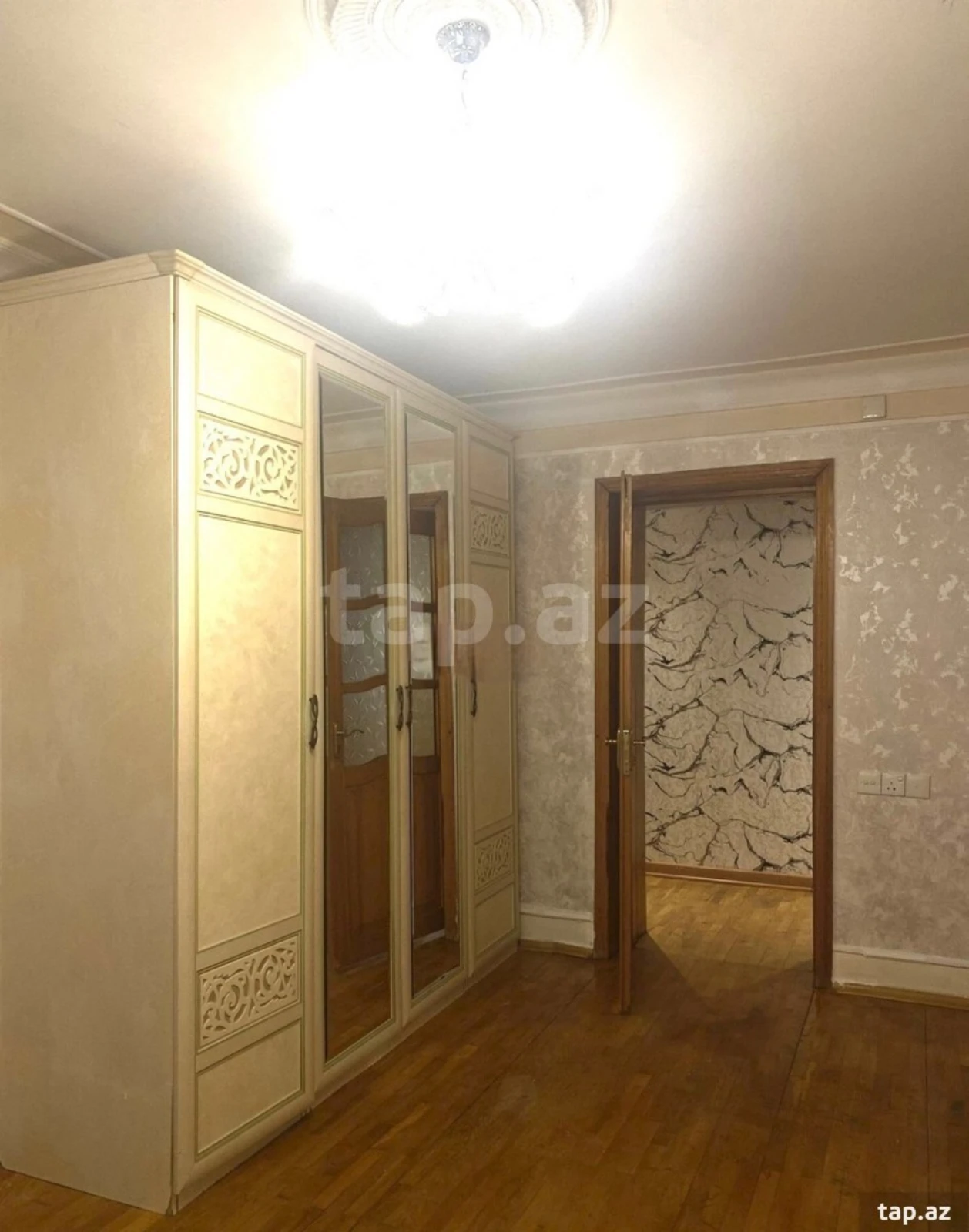 Kirayə verilir 3 otaqlı yeni tikili 90 m²