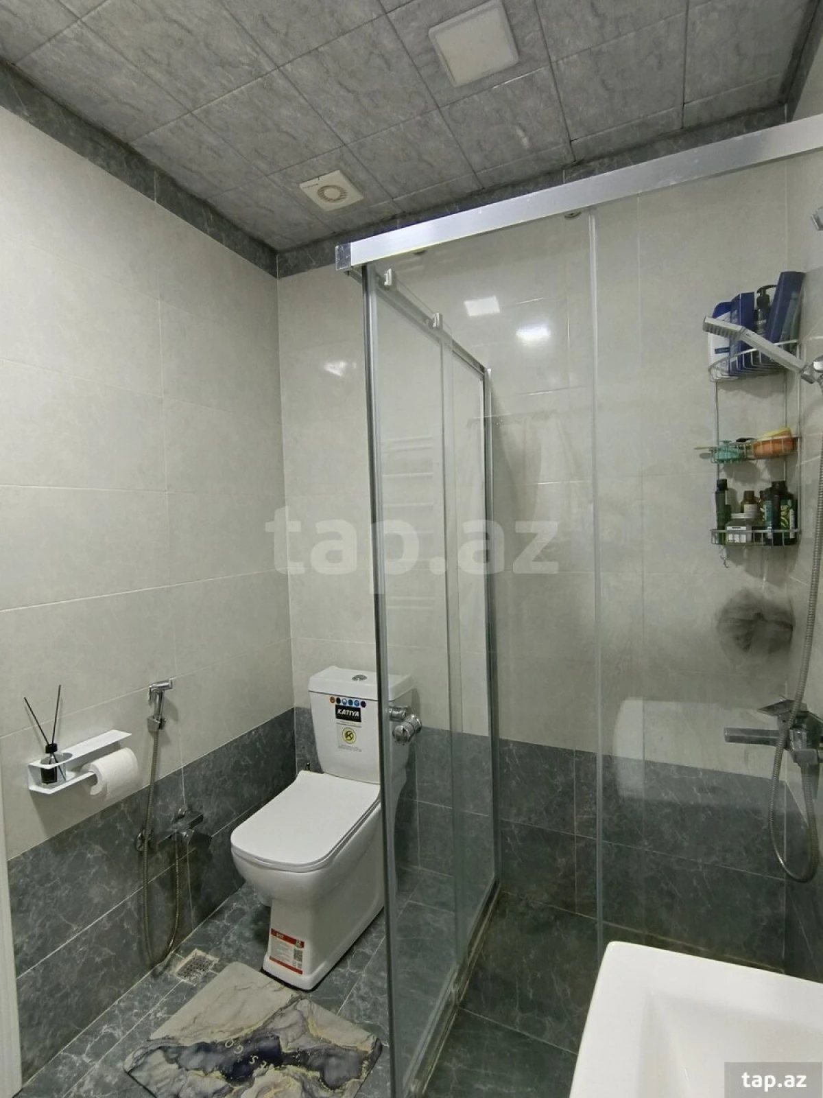 Kirayə verilir 3 otaqlı yeni tikili 90 m²