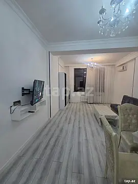 Kirayə verilir 2 otaqlı mənzil 70 m²