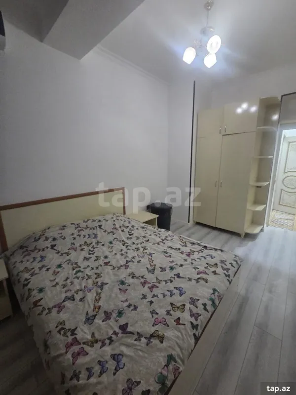 Kirayə verilir 2 otaqlı mənzil 70 m²