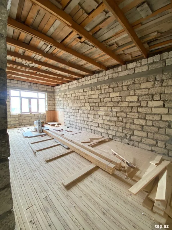 Satılır 3 otaqlı həyət evi 100 m²