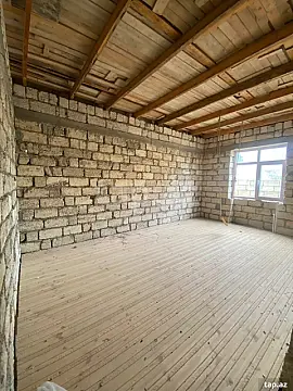 Satılır 3 otaqlı həyət evi 100 m²