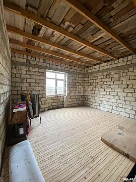 Satılır 3 otaqlı həyət evi 100 m²