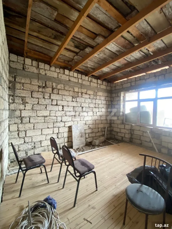 Satılır 3 otaqlı həyət evi 100 m²