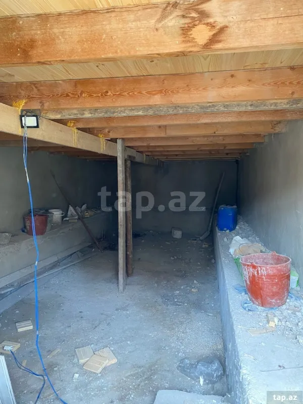Satılır 3 otaqlı həyət evi 100 m²