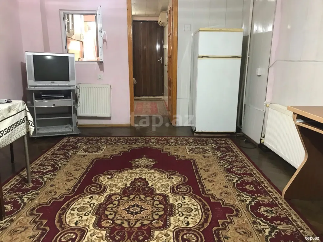 Kirayə verilir 1 otaqlı mənzil 40 m²