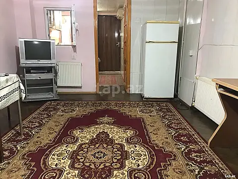 Kirayə verilir 1 otaqlı mənzil 40 m²