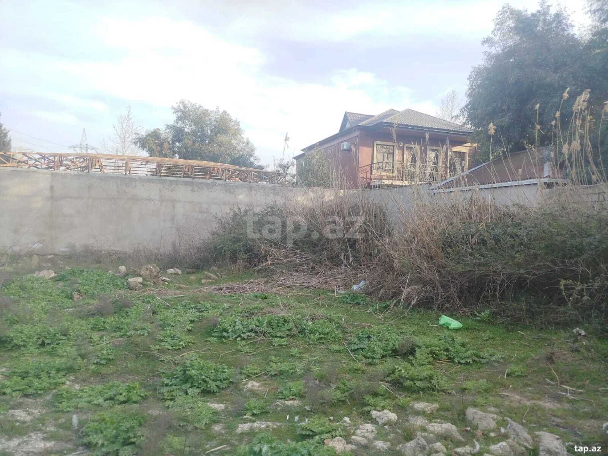 Satılır torpaq sahəsi