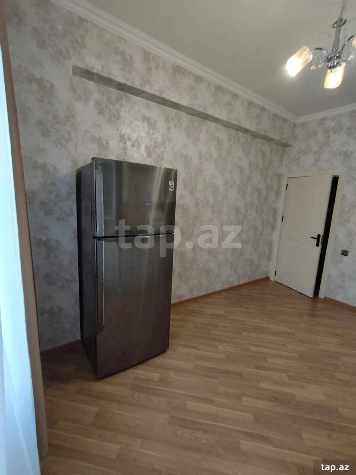 Kirayə verilir 3 otaqlı yeni tikili 112 m²