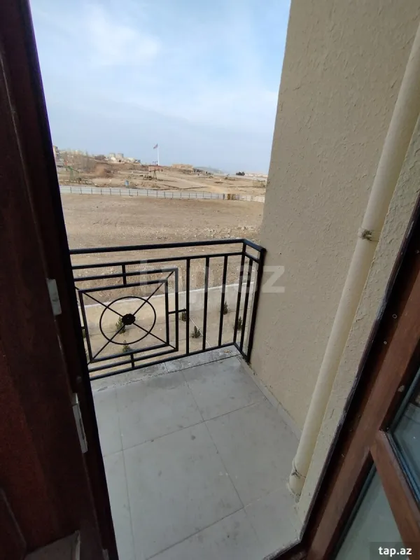 Kirayə verilir 3 otaqlı yeni tikili 112 m²