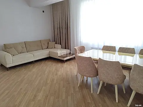 Kirayə verilir 3 otaqlı yeni tikili 112 m²