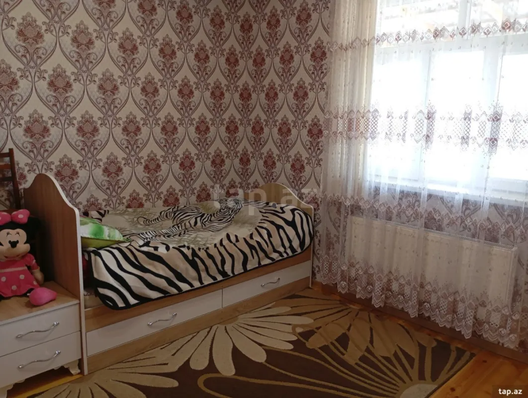 Satılır 4 otaqlı həyət evi 110 m²