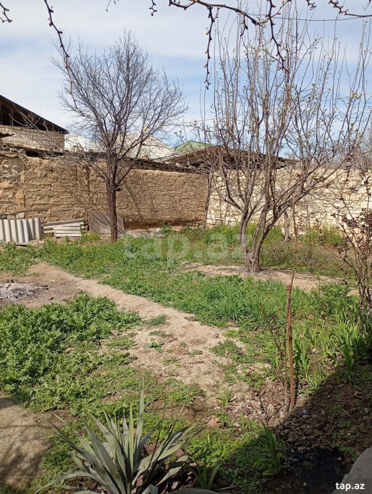 Satılır 4 otaqlı həyət evi 110 m²