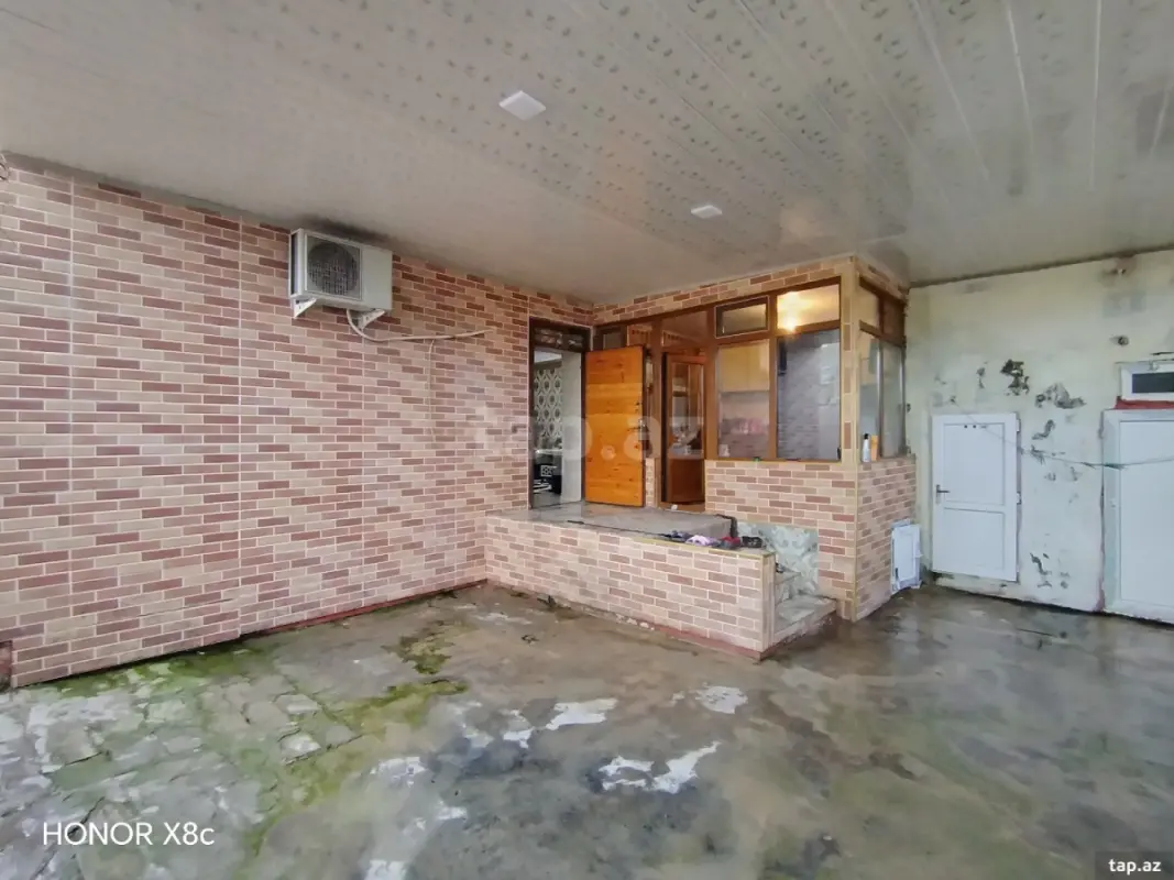 Satılır 4 otaqlı həyət evi 110 m²