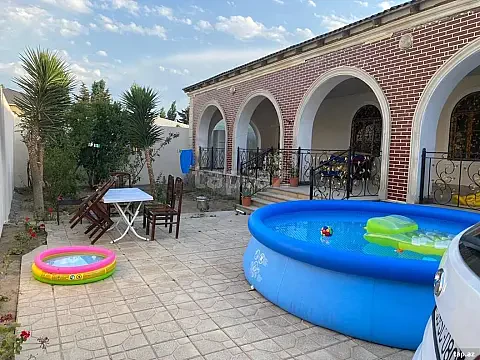 Satılır 4 otaqlı həyət evi 140 m² — Bakı, Mərdəkan 4 otaq 140.00 m²