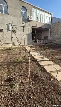 Satılır 7 otaqlı həyət evi 450 m²