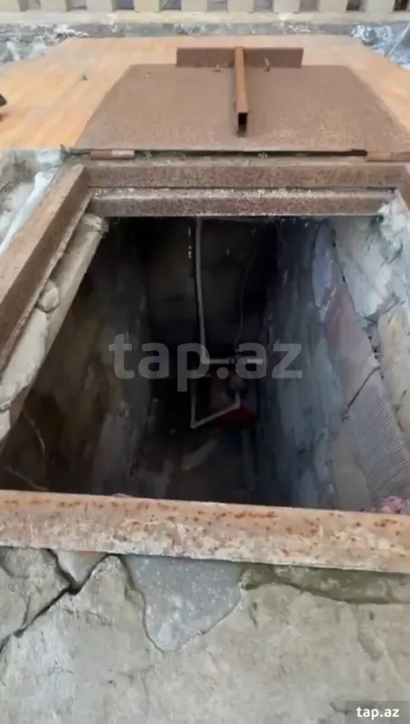 Satılır 7 otaqlı həyət evi 450 m²