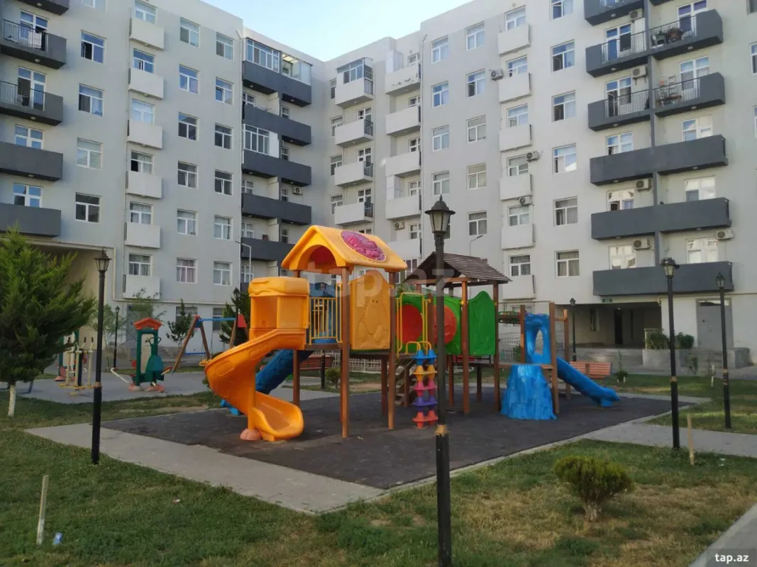 Kirayə verilir 2 otaqlı yeni tikili 56 m²