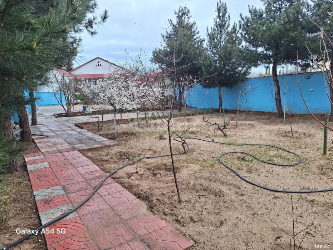 Satılır 3 otaqlı həyət evi 170 m²
