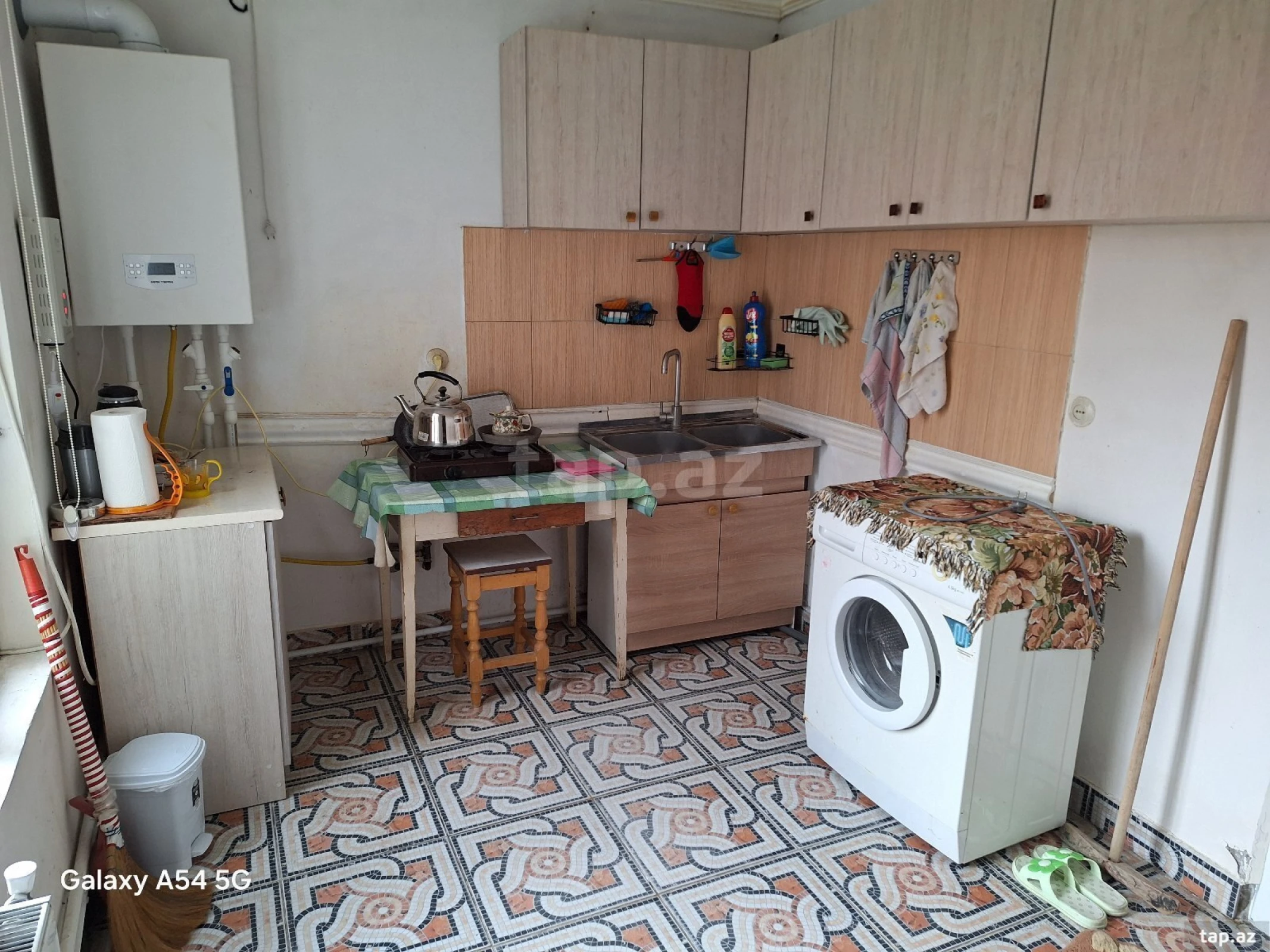 Satılır 3 otaqlı həyət evi 170 m²