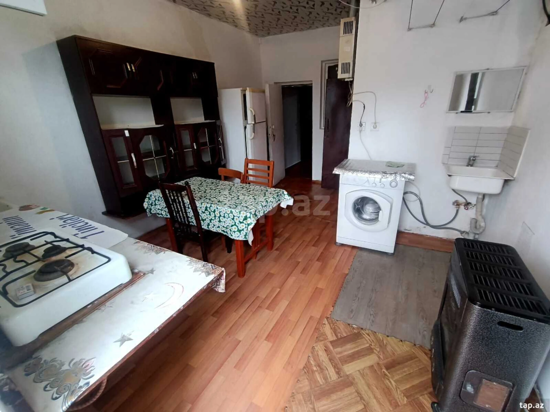 Kirayə verilir 2 otaqlı həyət evi 50 m²