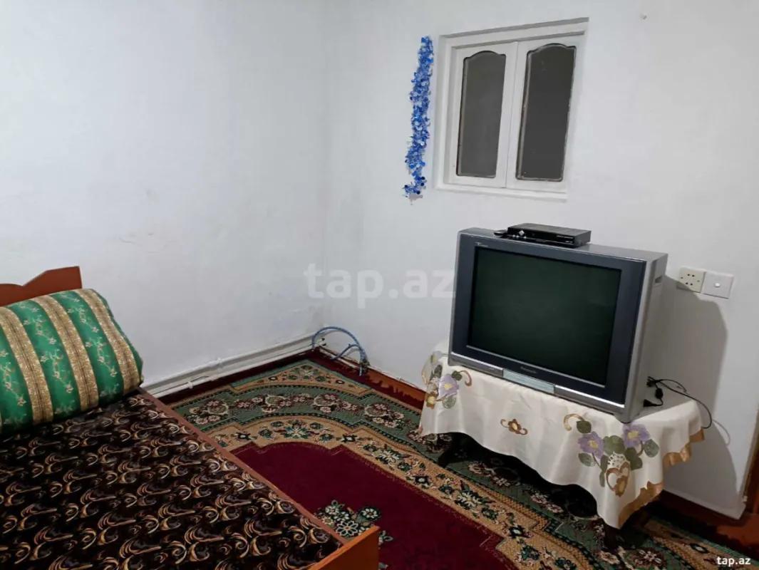 Kirayə verilir 2 otaqlı həyət evi 50 m²