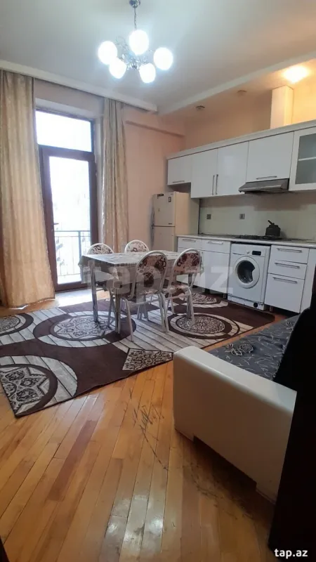 Kirayə verilir 2 otaqlı yeni tikili 55 m²