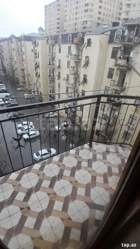 Kirayə verilir 2 otaqlı yeni tikili 55 m²