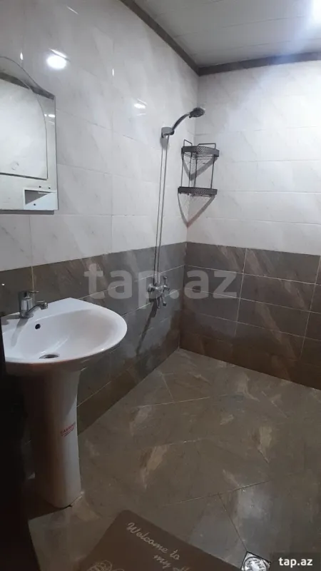 Kirayə verilir 2 otaqlı yeni tikili 55 m²