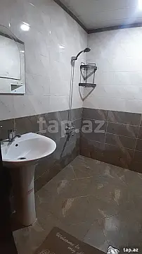 Kirayə verilir 2 otaqlı yeni tikili 55 m²