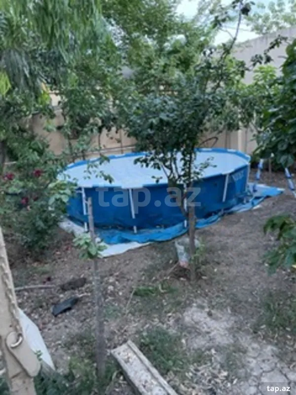 Satılır 5 otaqlı həyət evi 450 m²