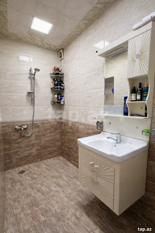 Satılır 3 otaqlı mənzil 80 m²