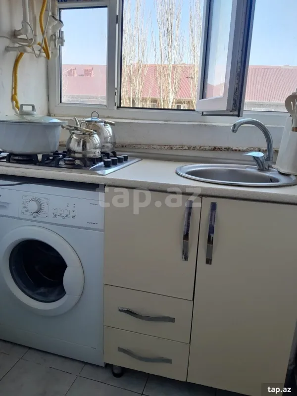 Satılır 2 otaqlı yeni tikili 30 m²