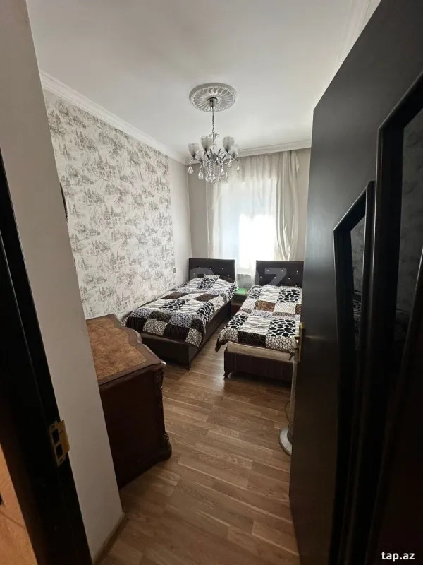 Satılır 3 otaqlı mənzil 82 m²