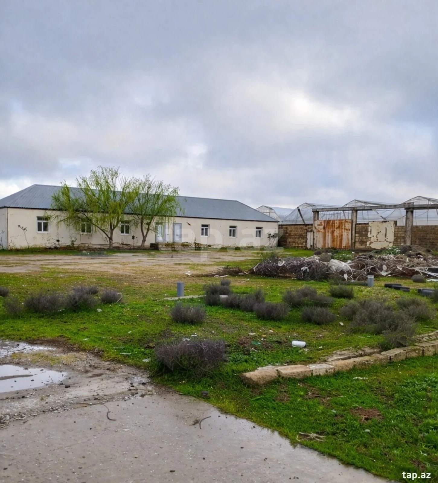 Satılır torpaq sahəsi