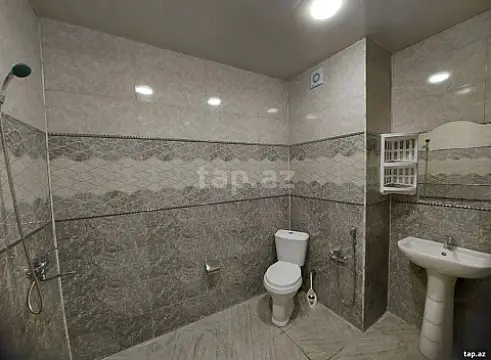 Kirayə verilir 2 otaqlı yeni tikili 55 m²