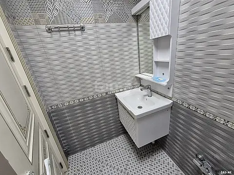 Kirayə verilir 2 otaqlı yeni tikili 50 m²