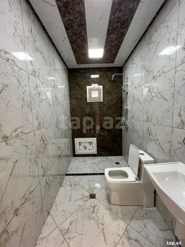 Satılır 5 otaqlı həyət evi 150 m²