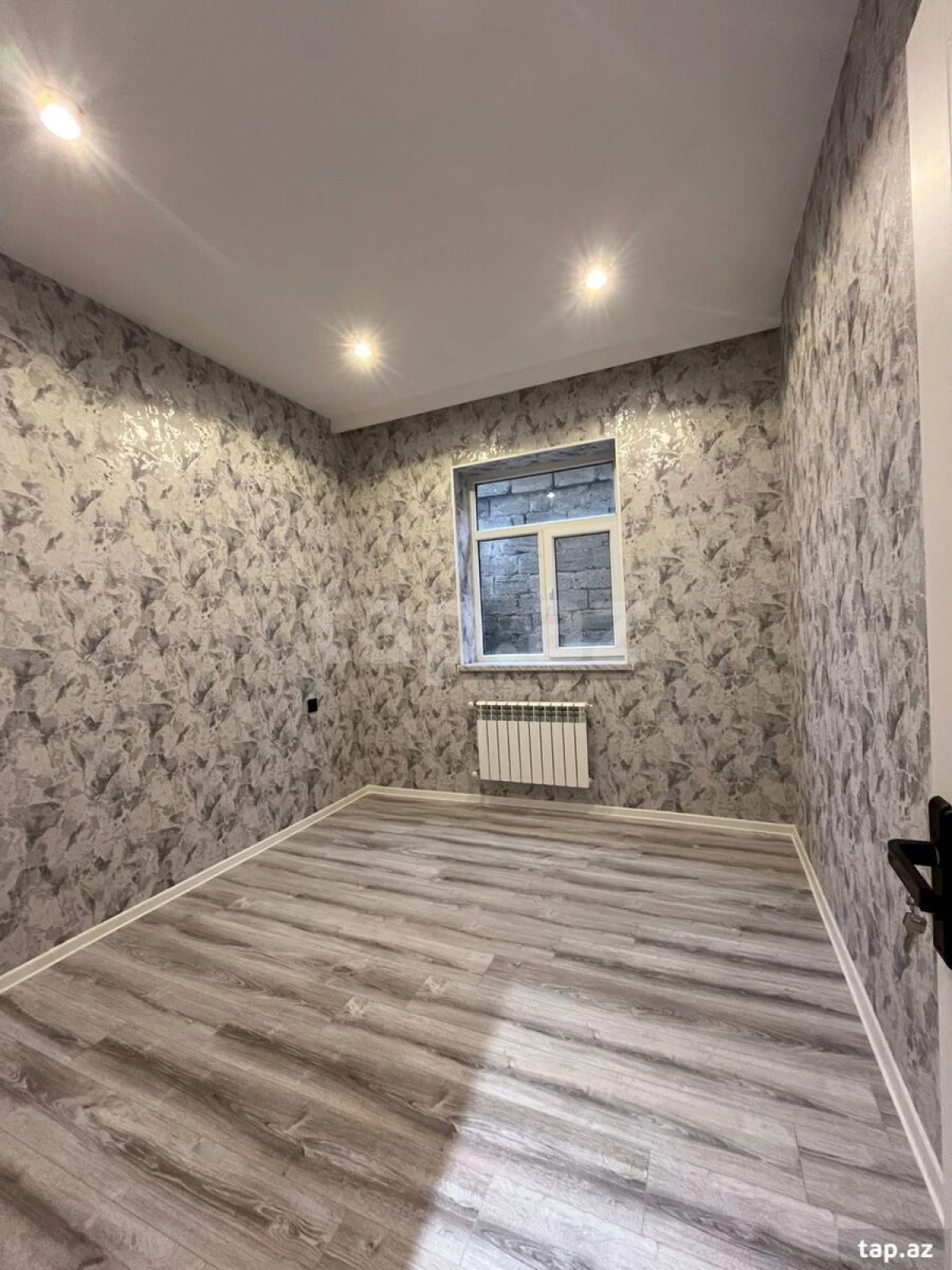 Satılır 5 otaqlı həyət evi 150 m²