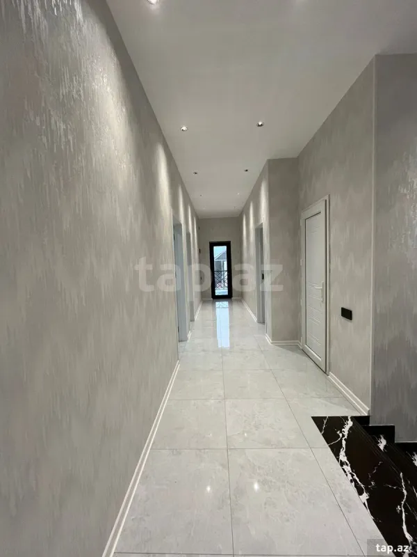 Satılır 5 otaqlı həyət evi 150 m²