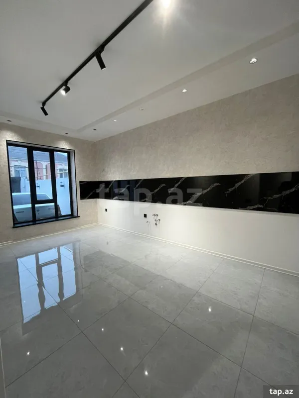 Satılır 5 otaqlı həyət evi 150 m²