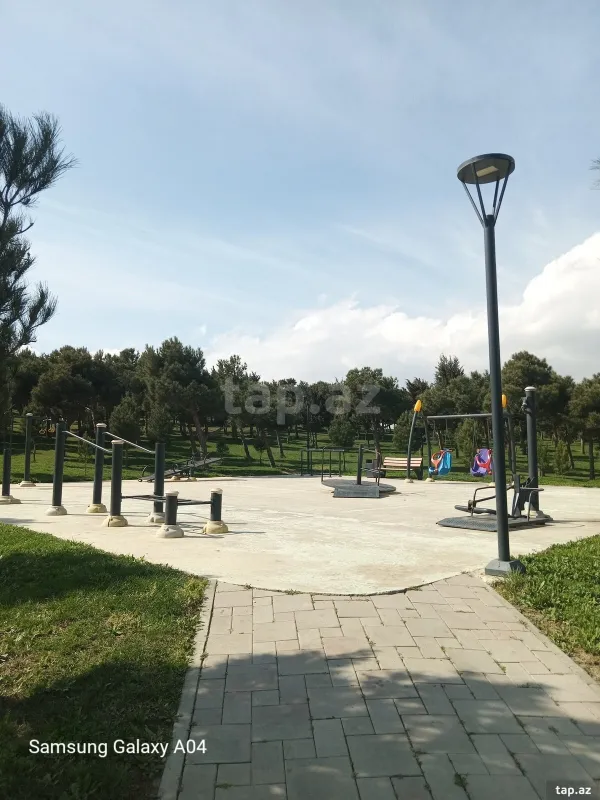 Satılır 2 otaqlı yeni tikili 55 m²