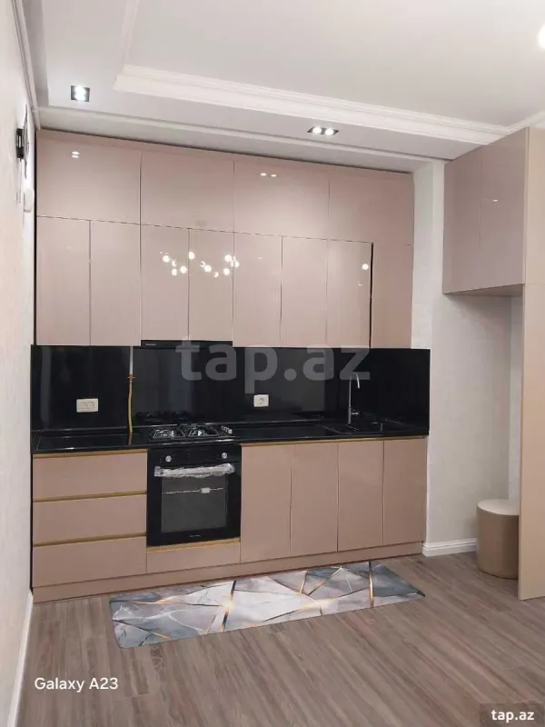 Satılır 2 otaqlı yeni tikili 55 m²