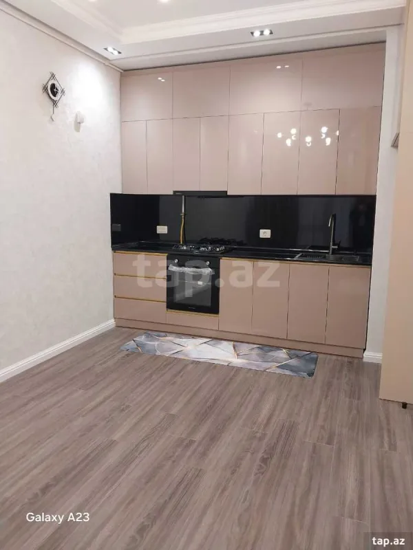 Satılır 2 otaqlı yeni tikili 55 m²