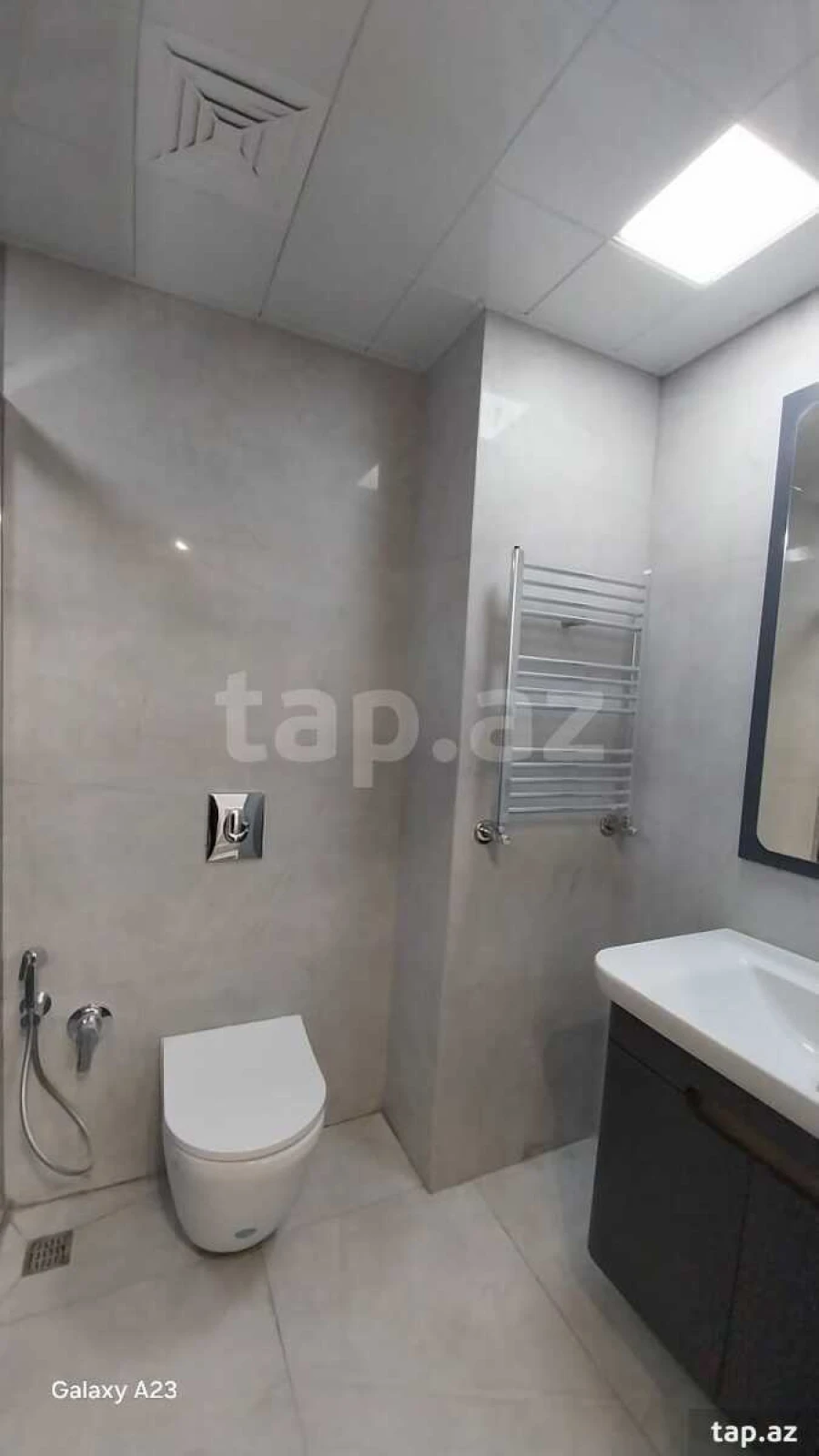 Satılır 2 otaqlı yeni tikili 55 m²