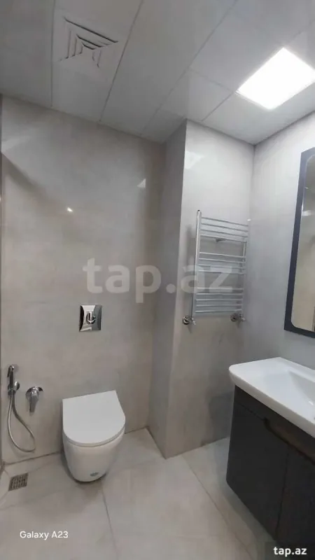 Satılır 2 otaqlı yeni tikili 55 m²