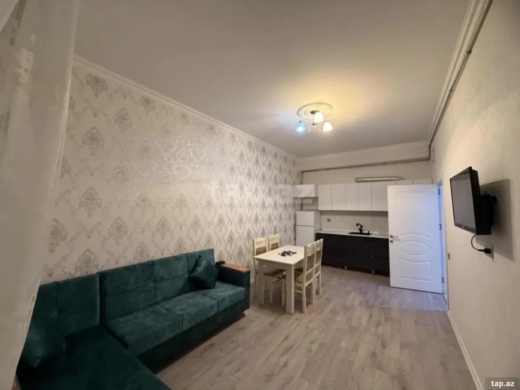 Kirayə verilir 2 otaqlı yeni tikili 50 m²