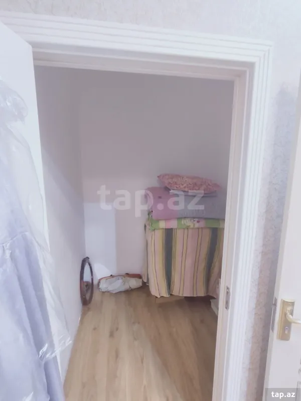 Satılır 5 otaqlı həyət evi 150 m²